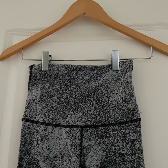 Lululemon Wunder Under Pant Hi-Rise Luon Spray Jacquard White Black Full Length - Picture 8 of 10